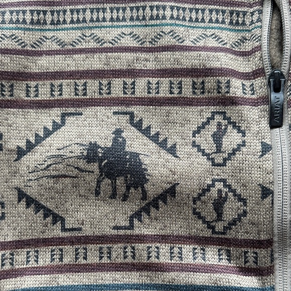 Ariat Patterned Zip-Up Jacket - Picture 4 of 6